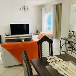 Apartamento Quadra Mar Balneario Canboriu Sc